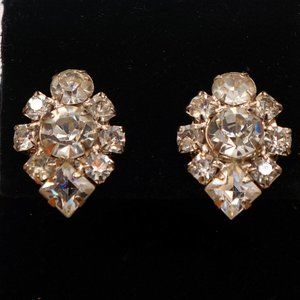Clear Crystal Faceted Rhinestone Stud Screw Back Vintage Earrings Silver Tone